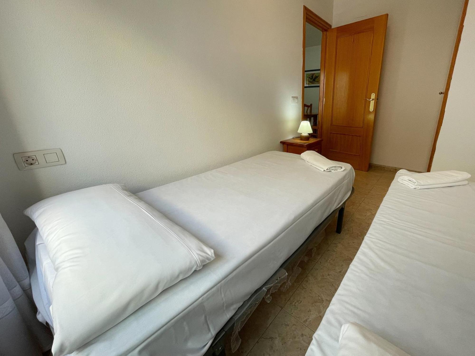 Apartamentos Estacion Oropesa 3000 Оропеса дел Мар Екстериор снимка