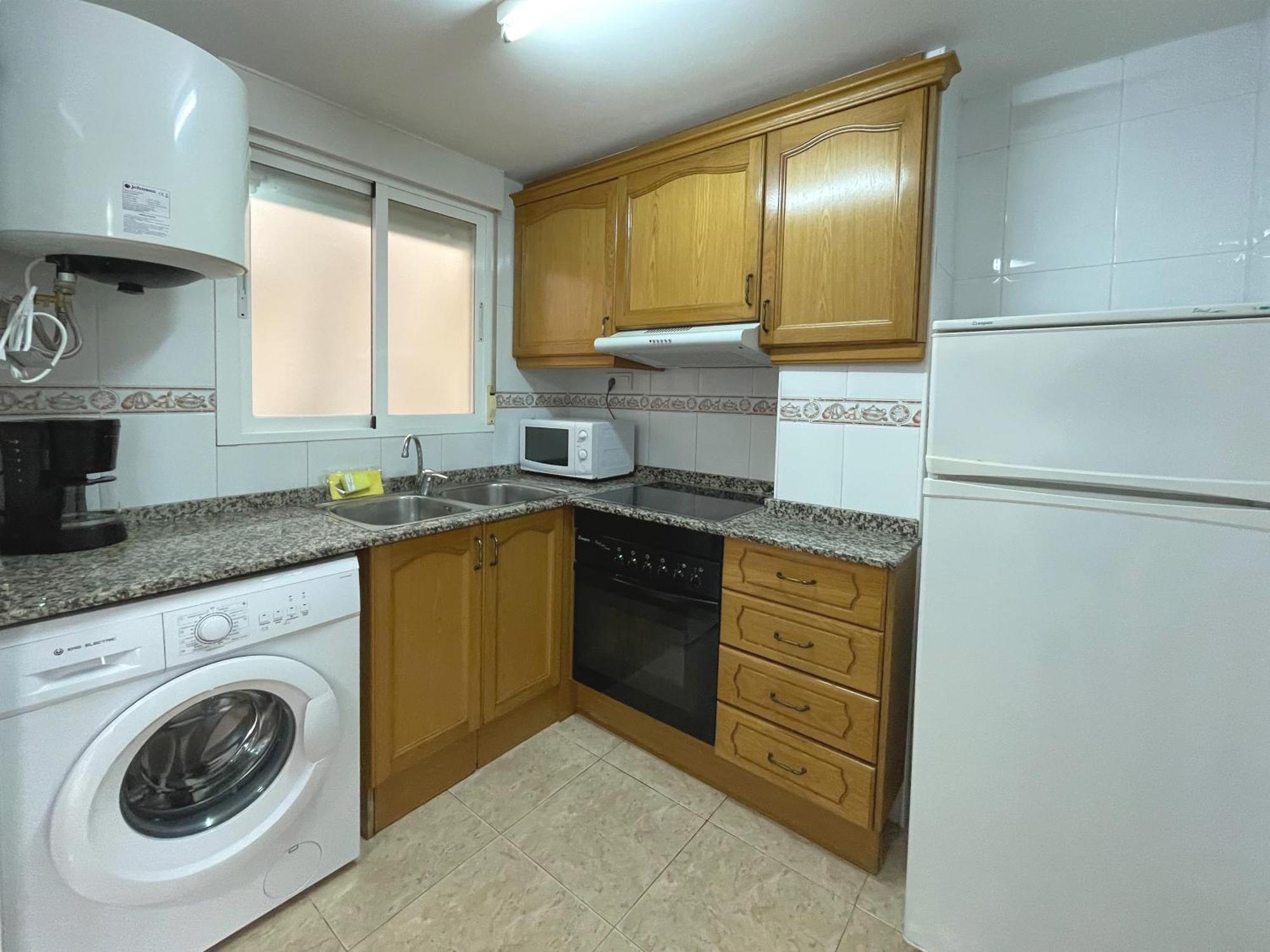 Apartamentos Estacion Oropesa 3000 Оропеса дел Мар Екстериор снимка